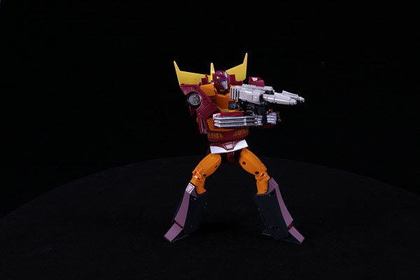 MP 40 Masterpiece Targetmaster Hot Rod High Res Official Images 10 (10 of 24)